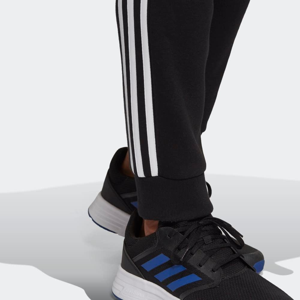 Men's Essentials Fleece Tapered Cuff 3-Stripes Pants